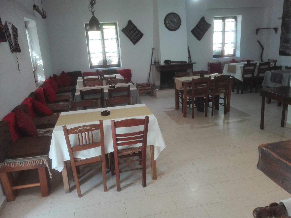 Xenonas Souliou Hotel Samonida Exterior photo